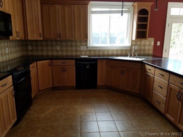 4825 Homestead Road Lanexa, VA 23089 - Photo 8 of 26 Gallery Image 8