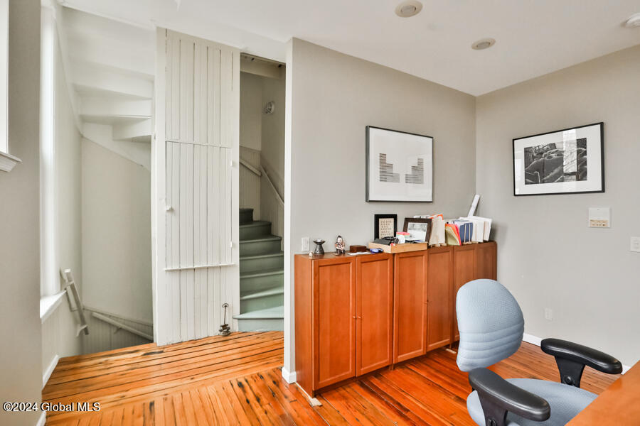 159 1st Street Troy, NY 12180 - Photo 33 of 52 159-1st-71