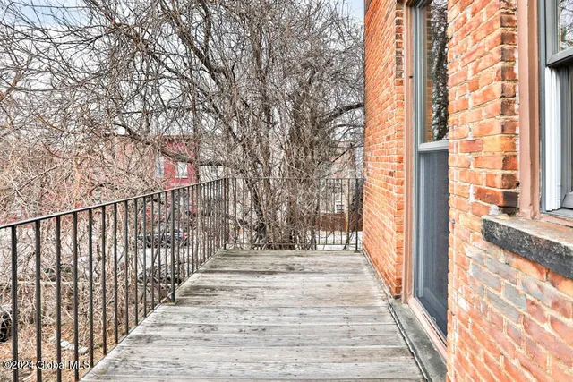 $575,000 | 159 1st Street, Troy, NY 12180