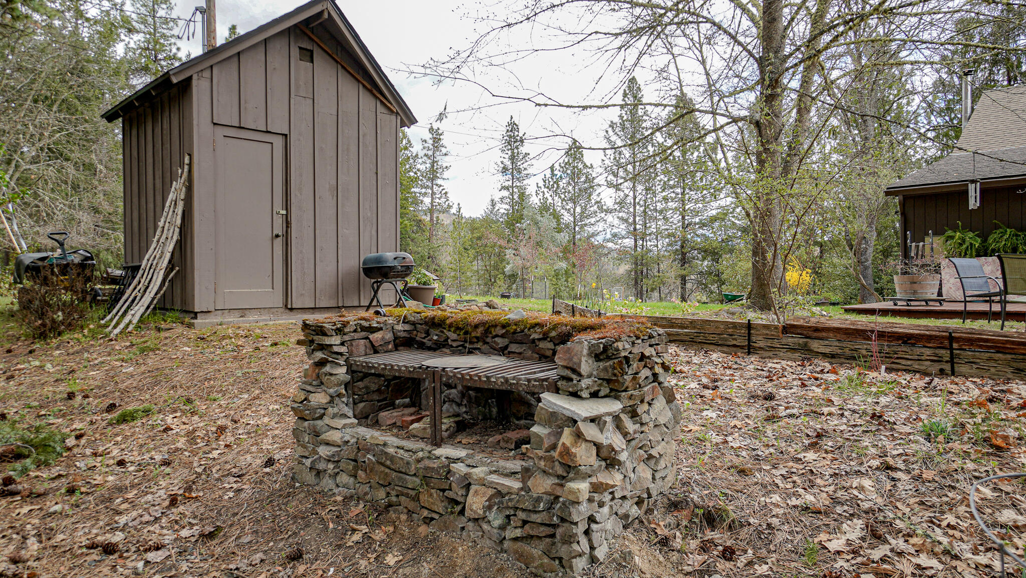 8000 Upper Applegate Road Jacksonville, OR 97530 - Photo 59 of 76 DSC01165
