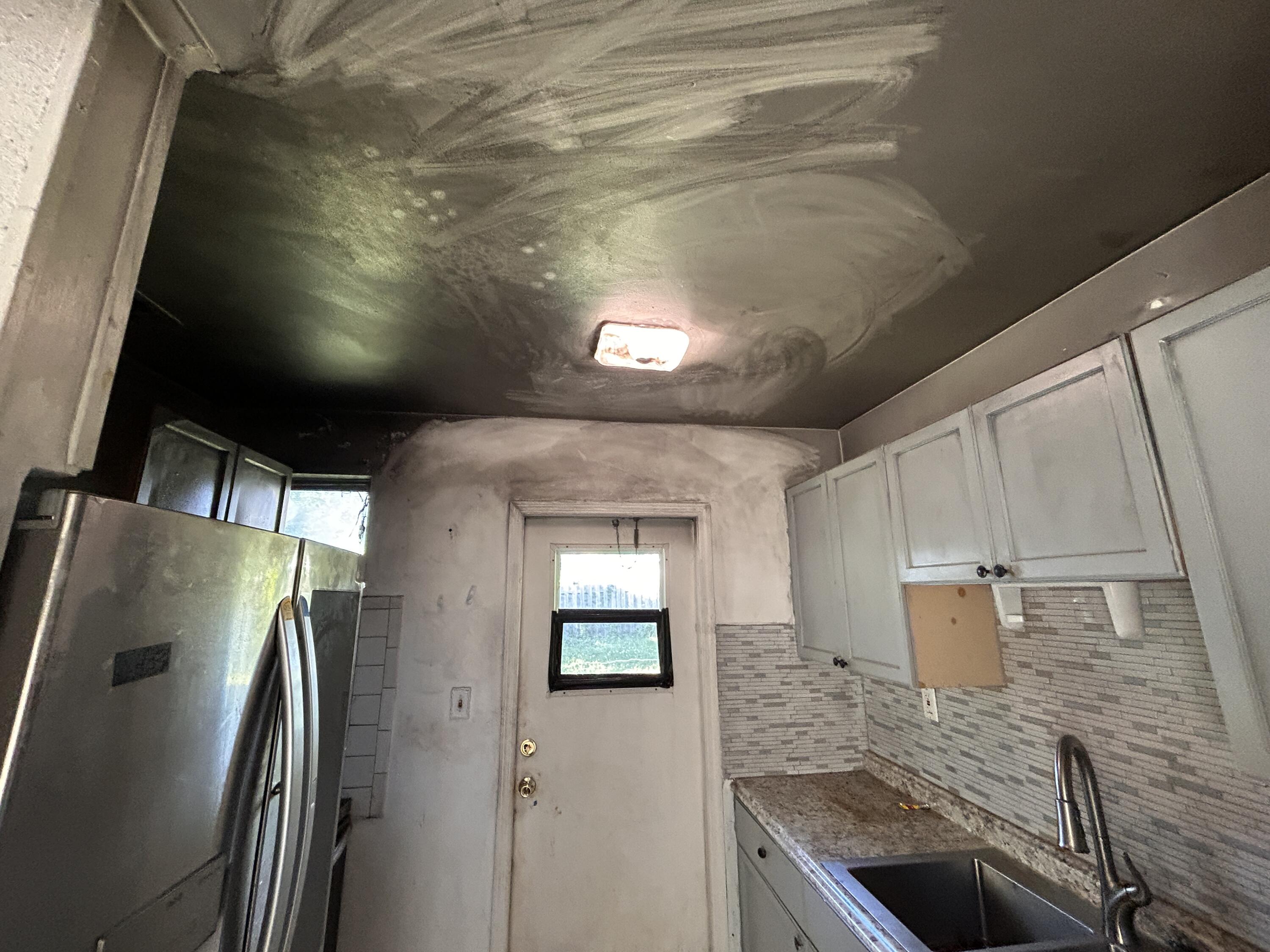 840 West 2nd Street Riviera Beach, FL 33404 - Photo 10 of 16 Kitchen