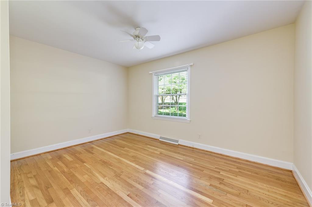 705 Longbow Road Winston-Salem, NC 27104 - Photo 14 of 28 Gallery Image 14