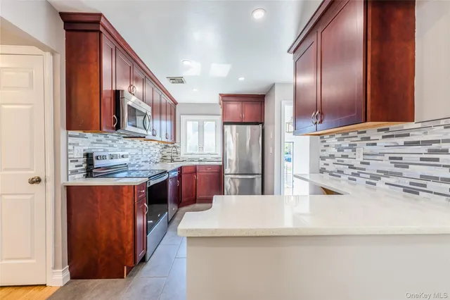 $738,000 | 1253 Raymond Road, North Bellmore, NY 11710