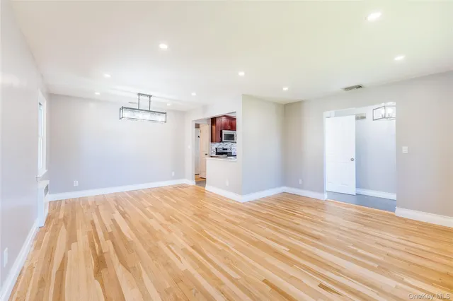 $738,000 | 1253 Raymond Road, North Bellmore, NY 11710