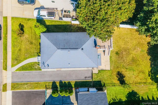 $738,000 | 1253 Raymond Road, North Bellmore, NY 11710