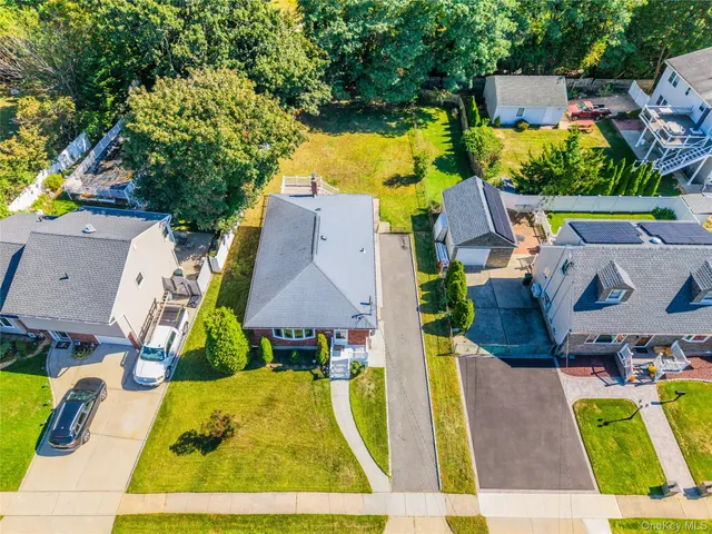 $738,000 | 1253 Raymond Road, North Bellmore, NY 11710