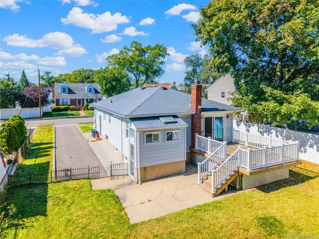 $738,000 | 1253 Raymond Road, North Bellmore, NY 11710