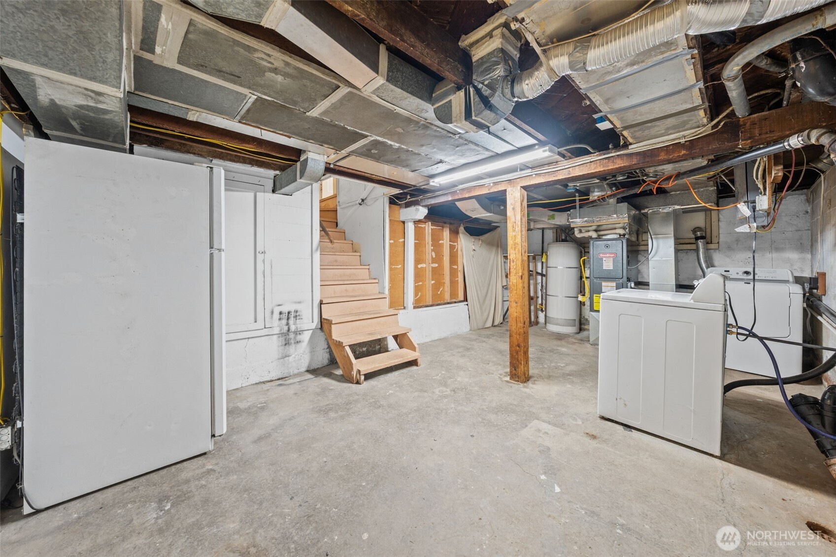 616 South Adams Street Tacoma, WA 98405 - Photo 24 of 26 a view of a storage room