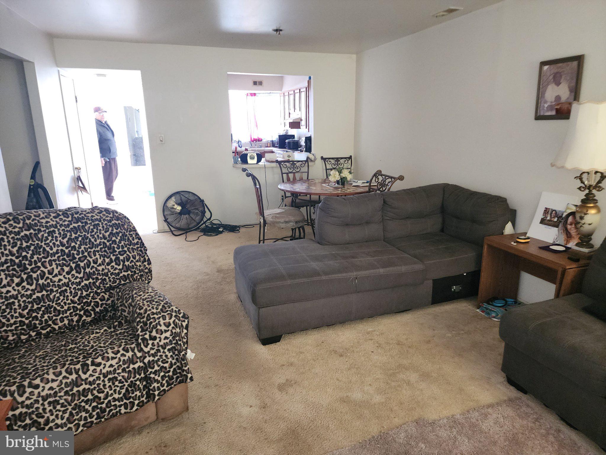 3006 Generals Way Dover, DE 19901 - Photo 4 of 10 Cozy living space with inviting light.