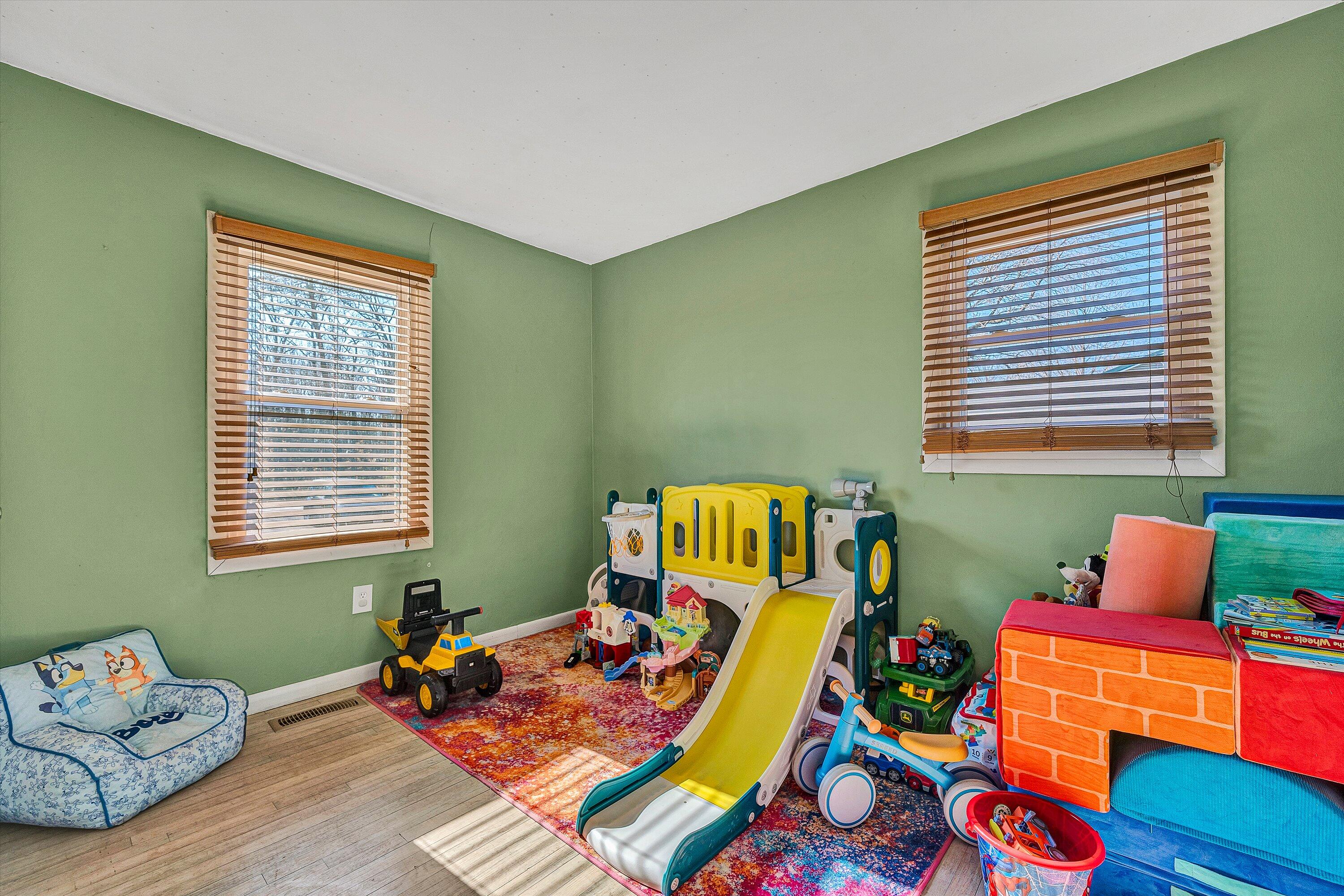 4654 Rucker Road Moneta, VA 24121 - Photo 13 of 24 IMG_9559