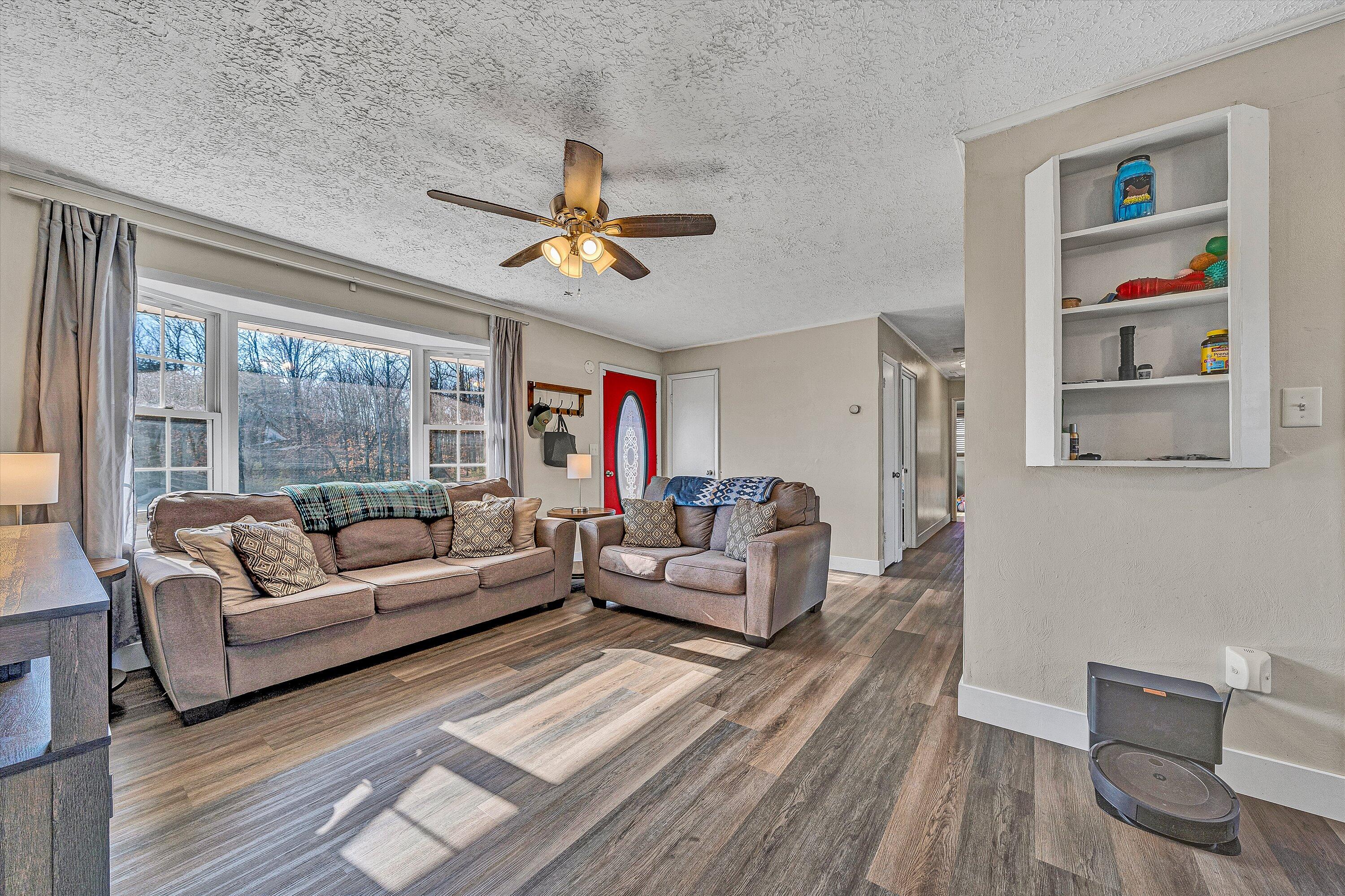 4654 Rucker Road Moneta, VA 24121 - Photo 6 of 24 IMG_9550