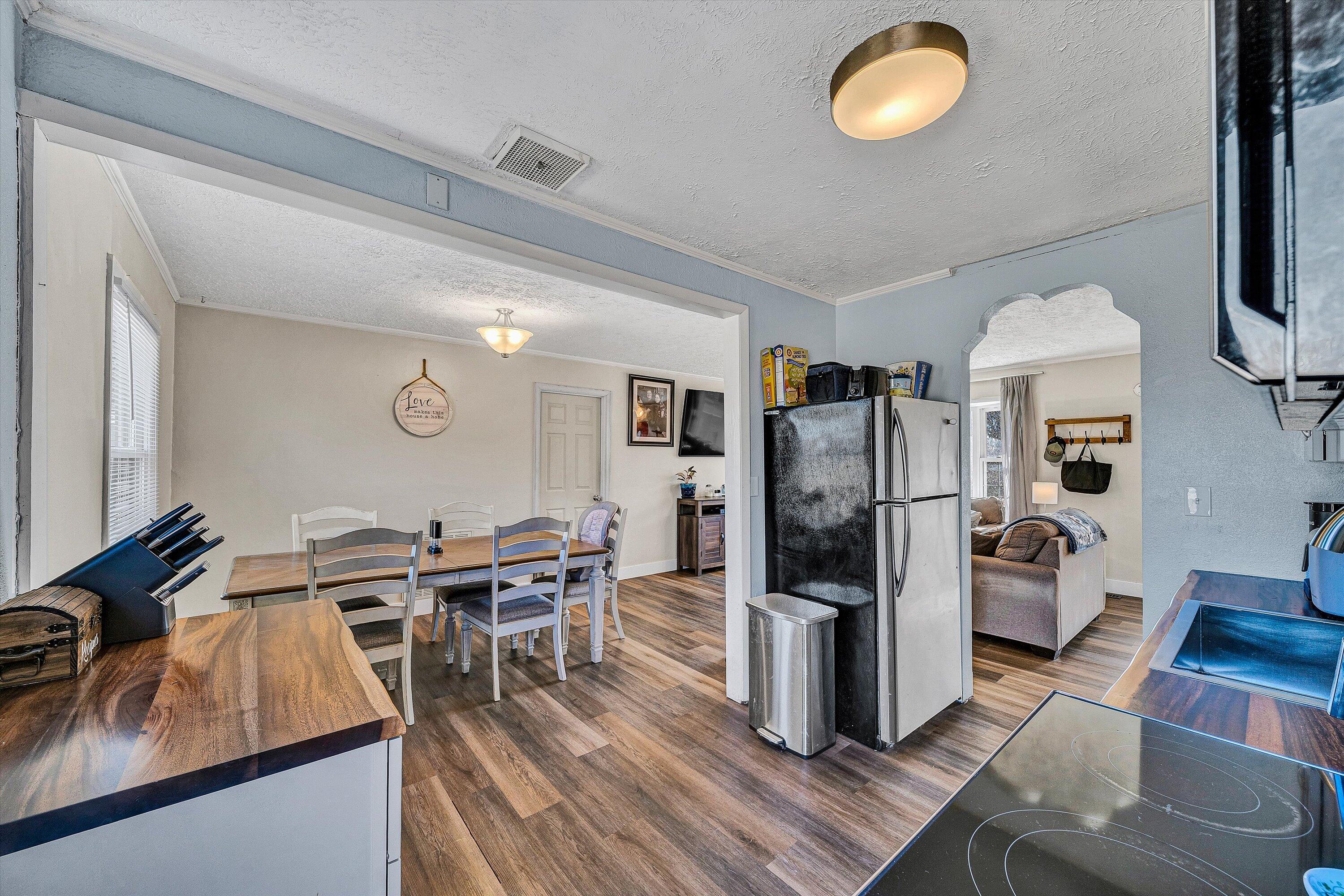 4654 Rucker Road Moneta, VA 24121 - Photo 9 of 24 IMG_9553