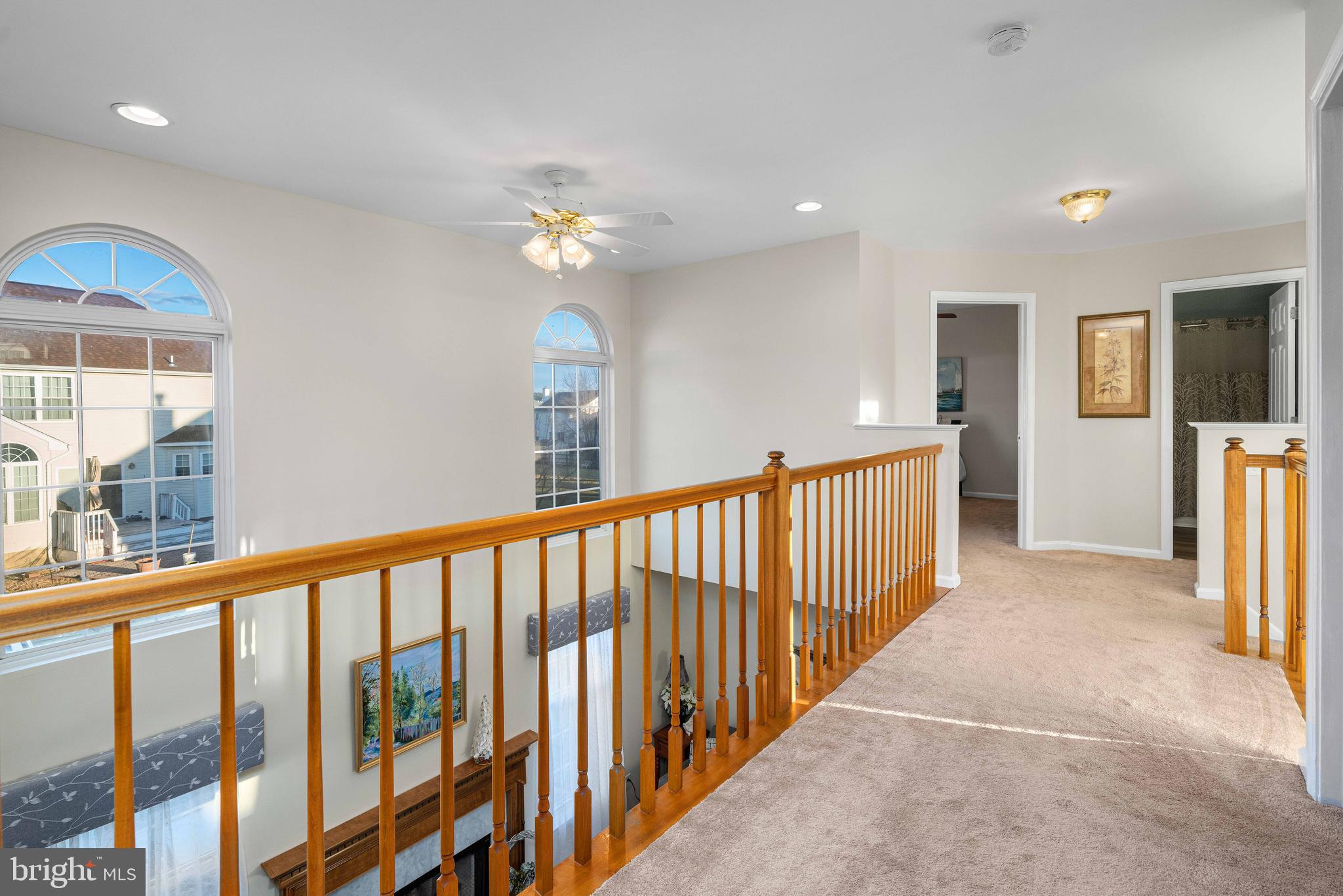 18 Savoy Road Newark, DE 19702 - Photo 21 of 44 a view of a hallway with windows