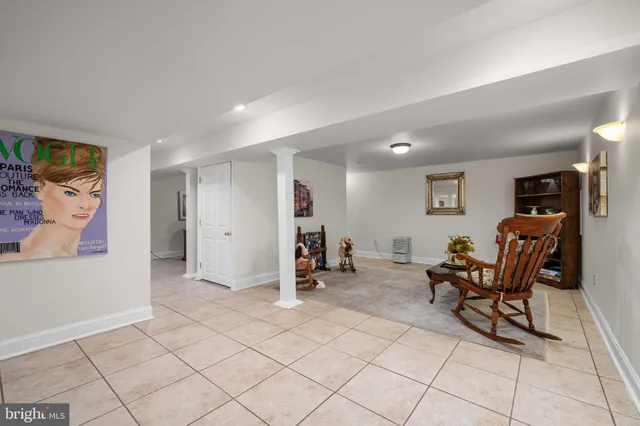 $599,999 | 18 Savoy Road, Newark, DE 19702