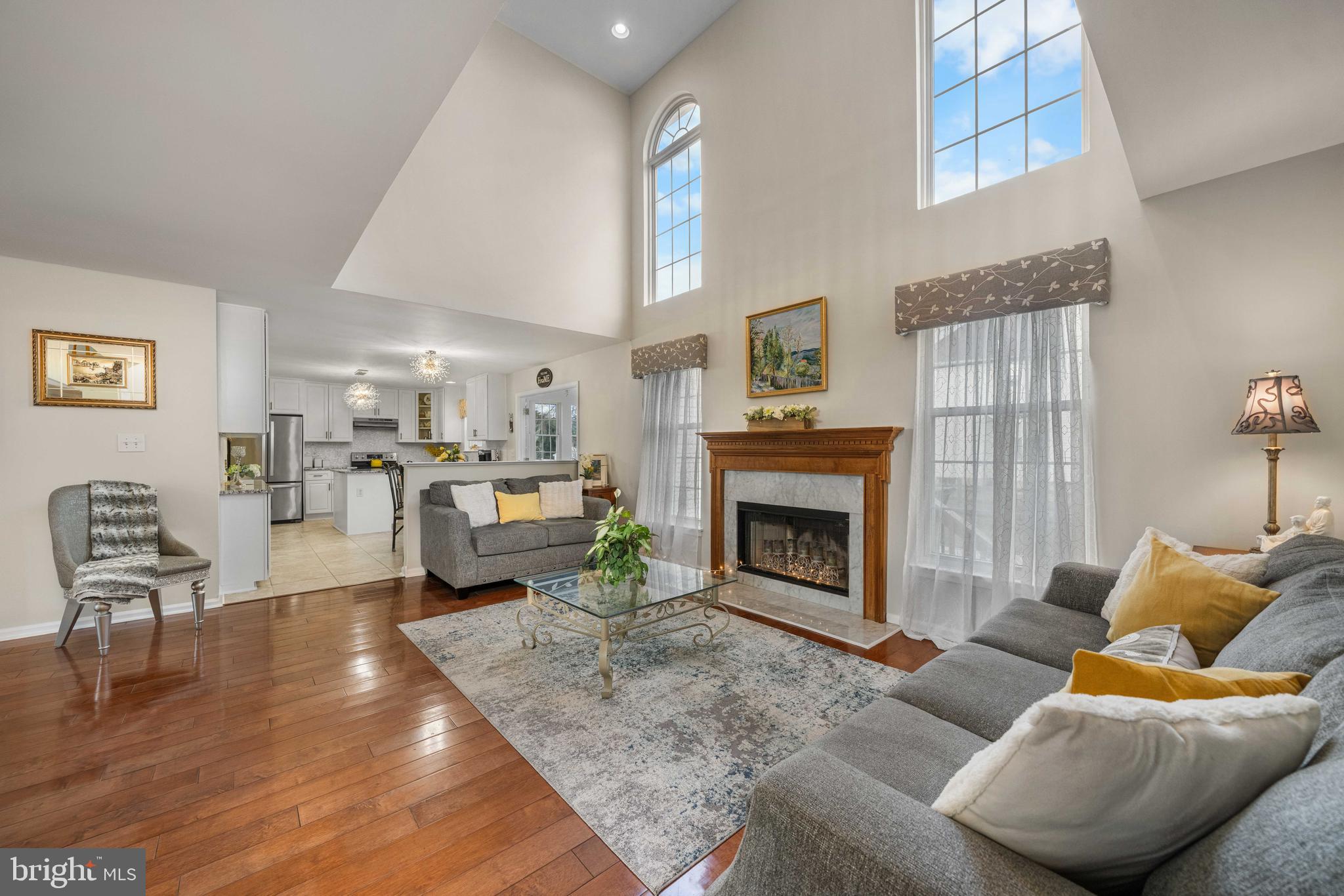 18 Savoy Road Newark, DE 19702 - Photo 4 of 44 a living room with furniture and a fireplace