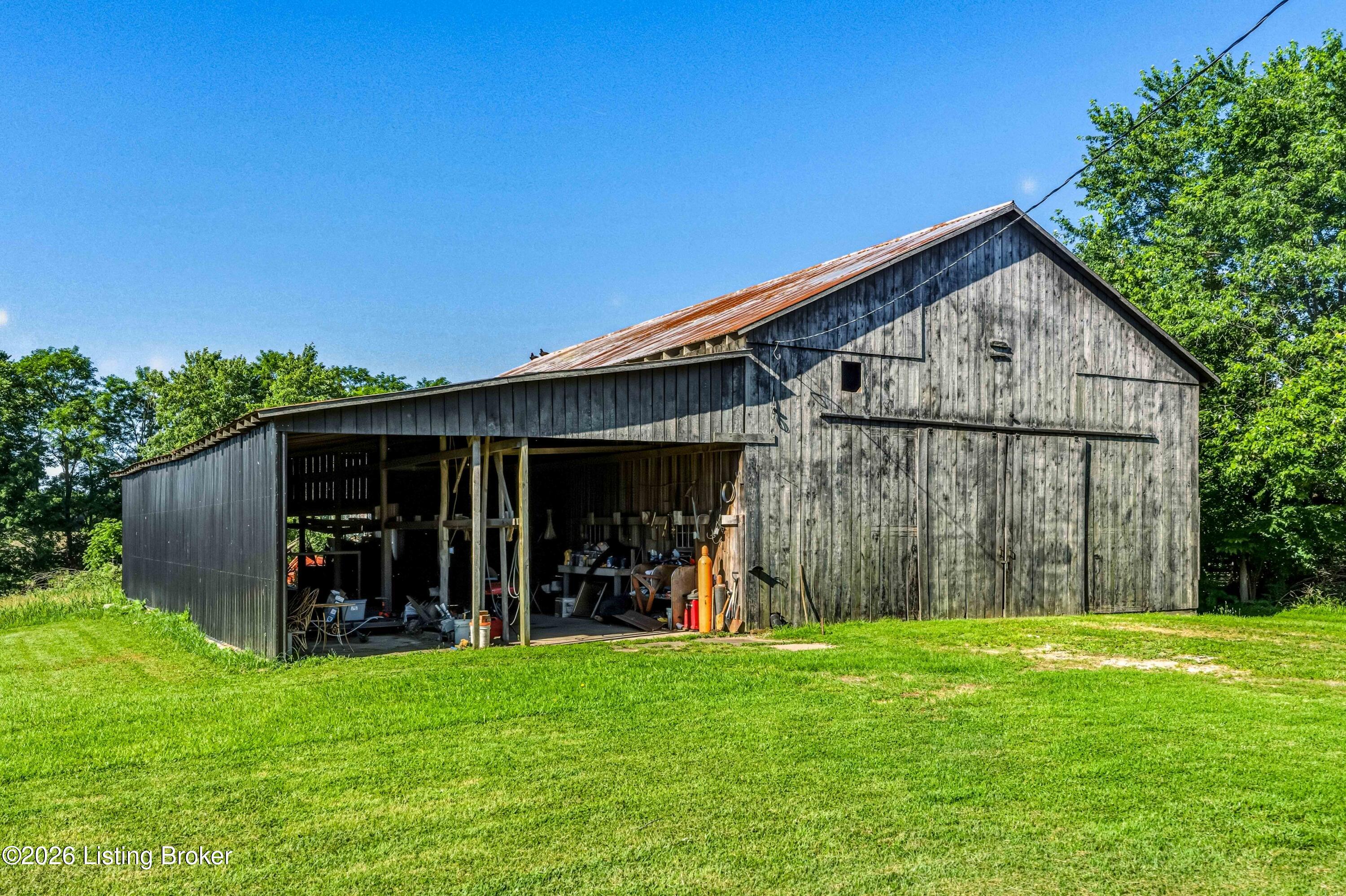 904 Waddy Road Waddy, KY 40076 - Photo 23 of 64 DSC00514