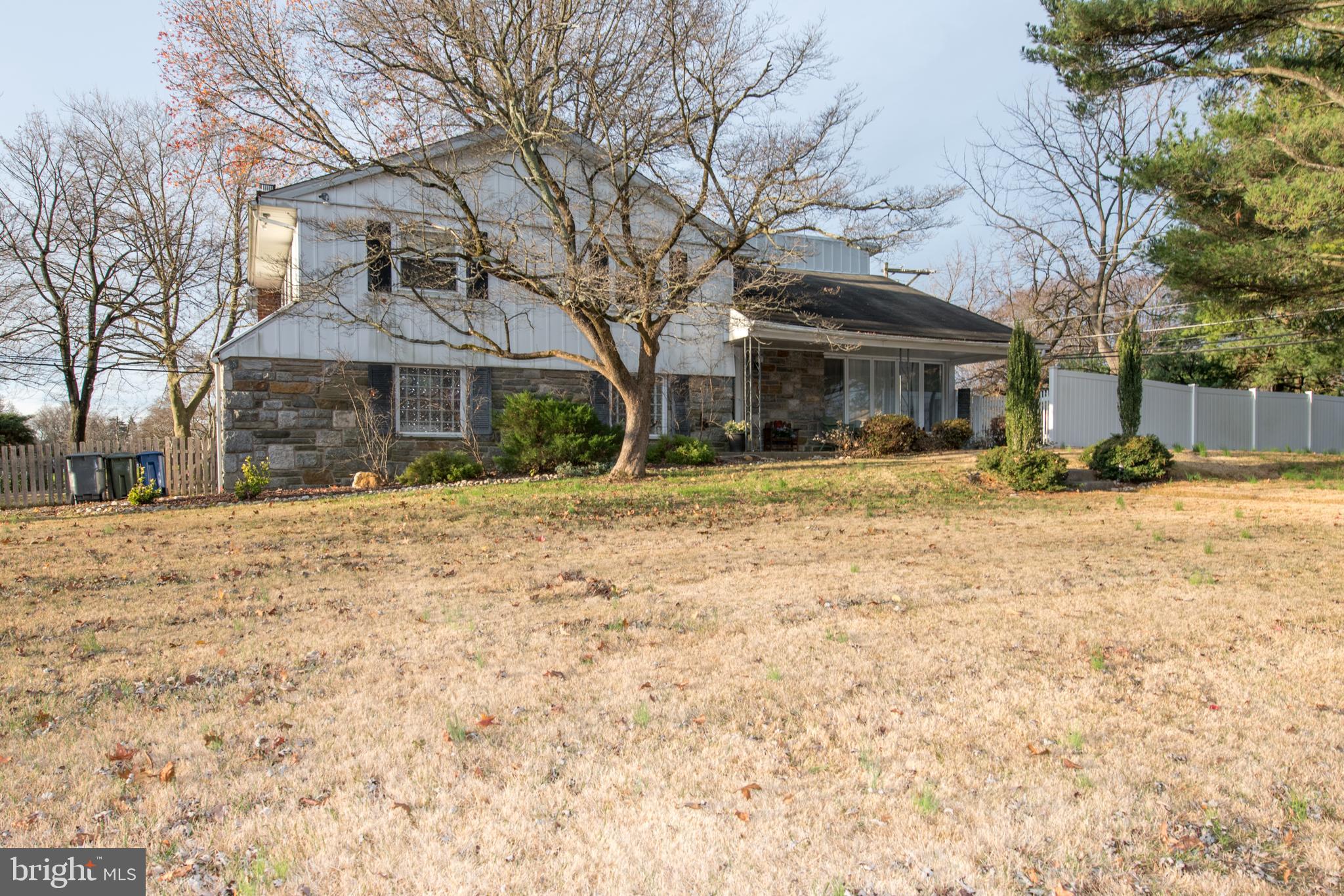 56 Durand Road Huntingdon Valley, PA 19006 - Photo 2 of 43