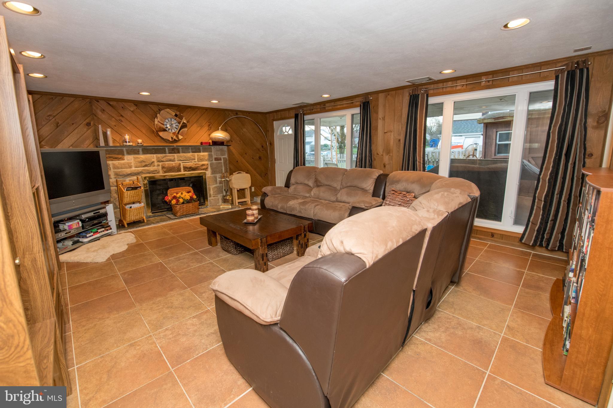 56 Durand Road Huntingdon Valley, PA 19006 - Photo 21 of 43