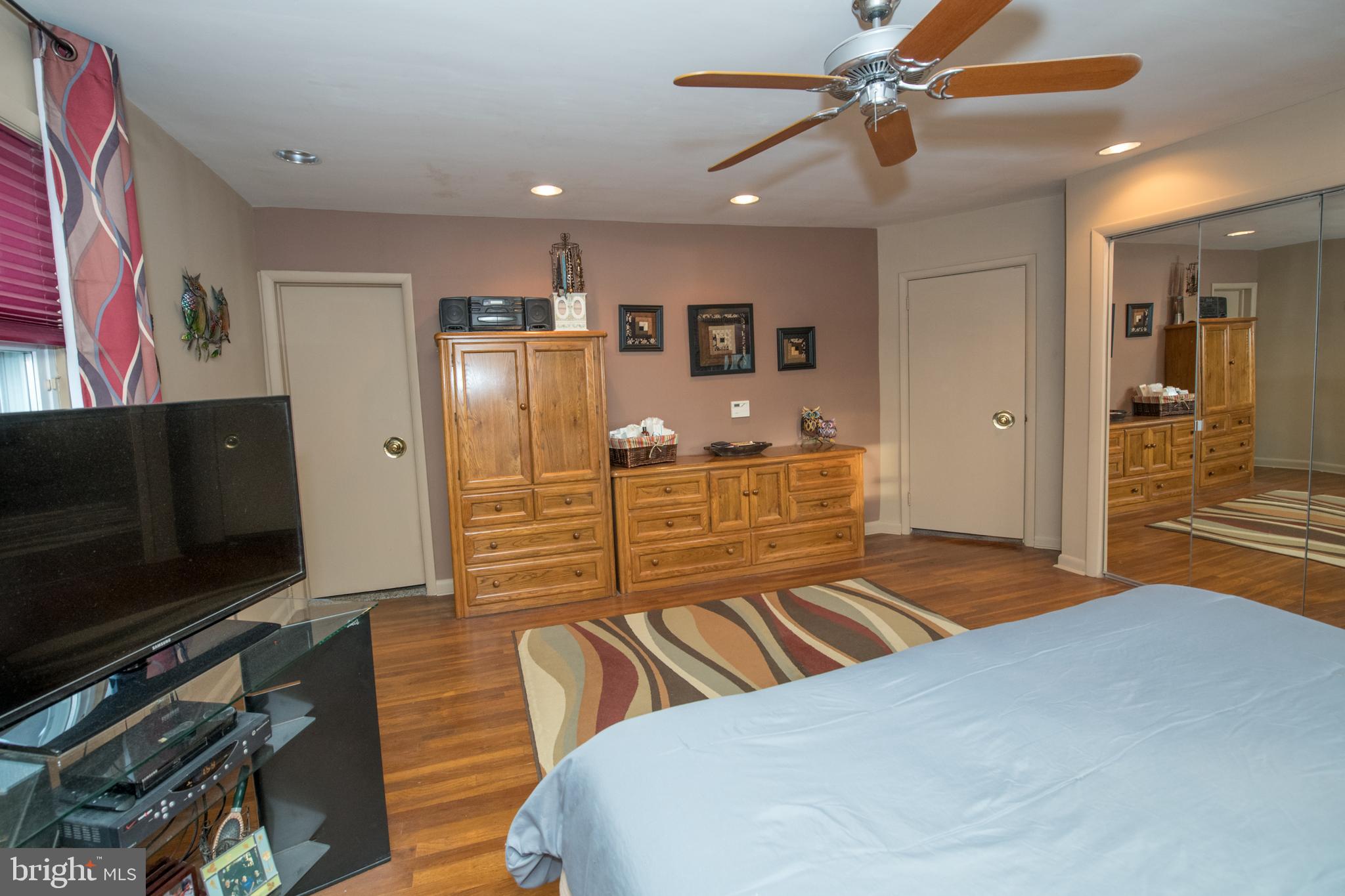 56 Durand Road Huntingdon Valley, PA 19006 - Photo 36 of 43