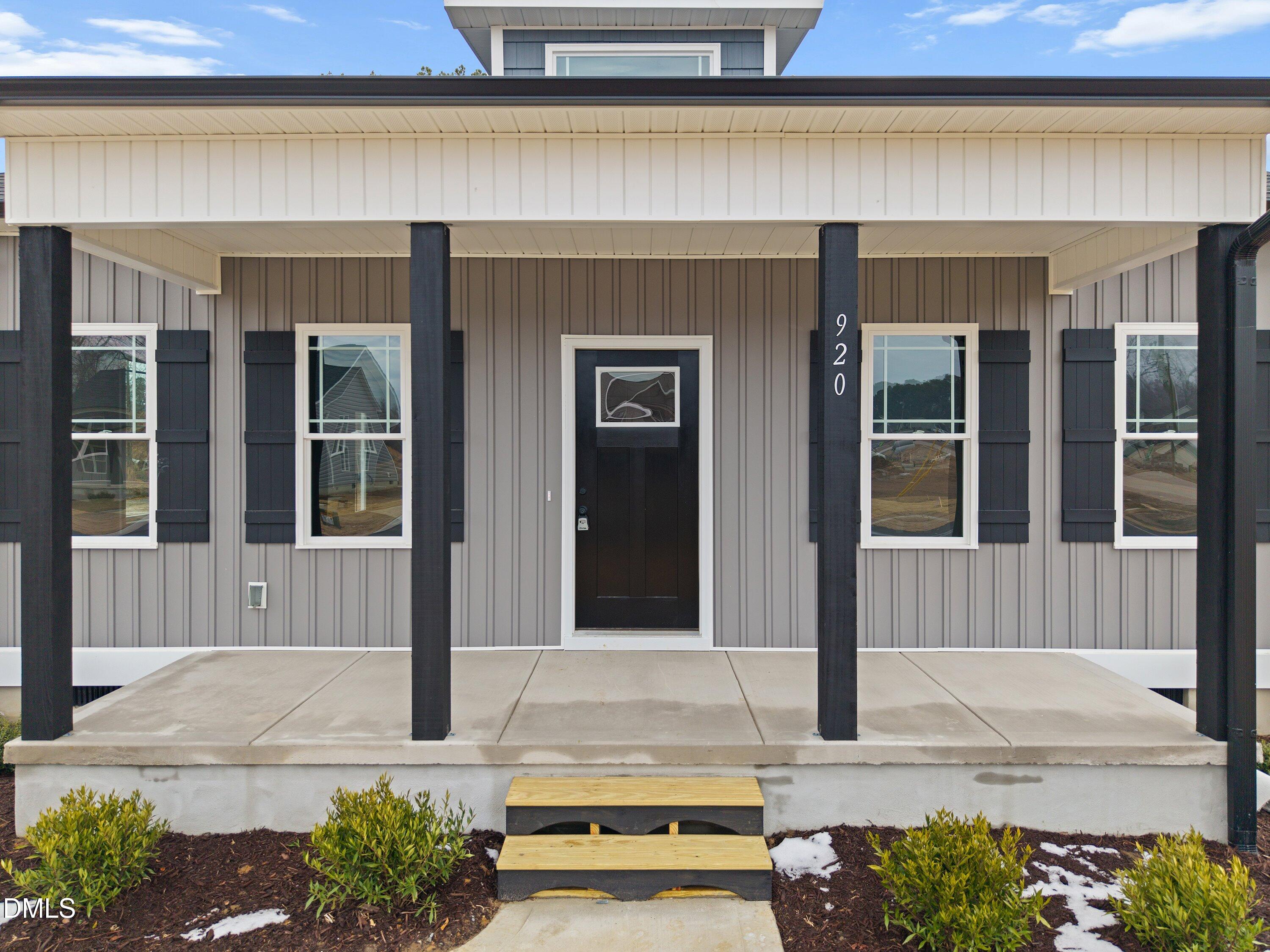 920 Micro Road West Selma, NC 27576 - Photo 5 of 32 a front view of a house