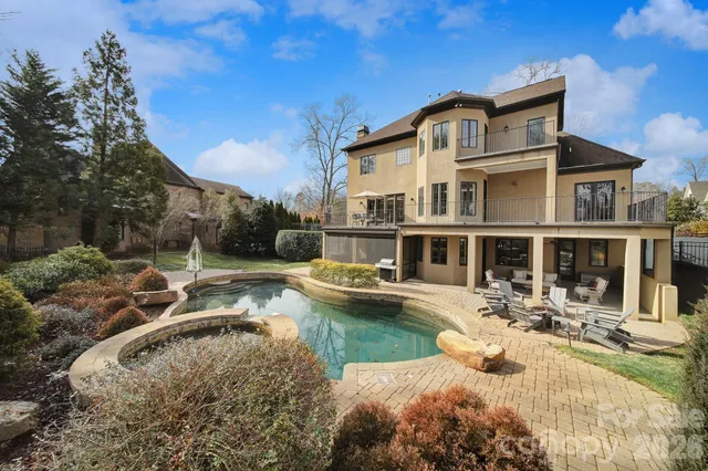 $2,300,000 | 8000 Skye Lochs Drive, Waxhaw, NC 28173