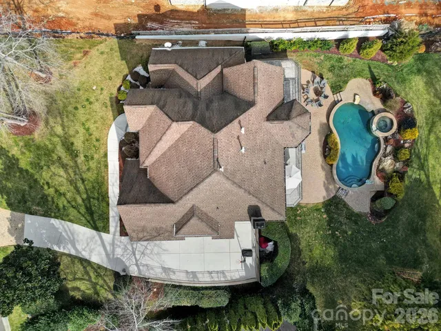 $2,300,000 | 8000 Skye Lochs Drive, Waxhaw, NC 28173