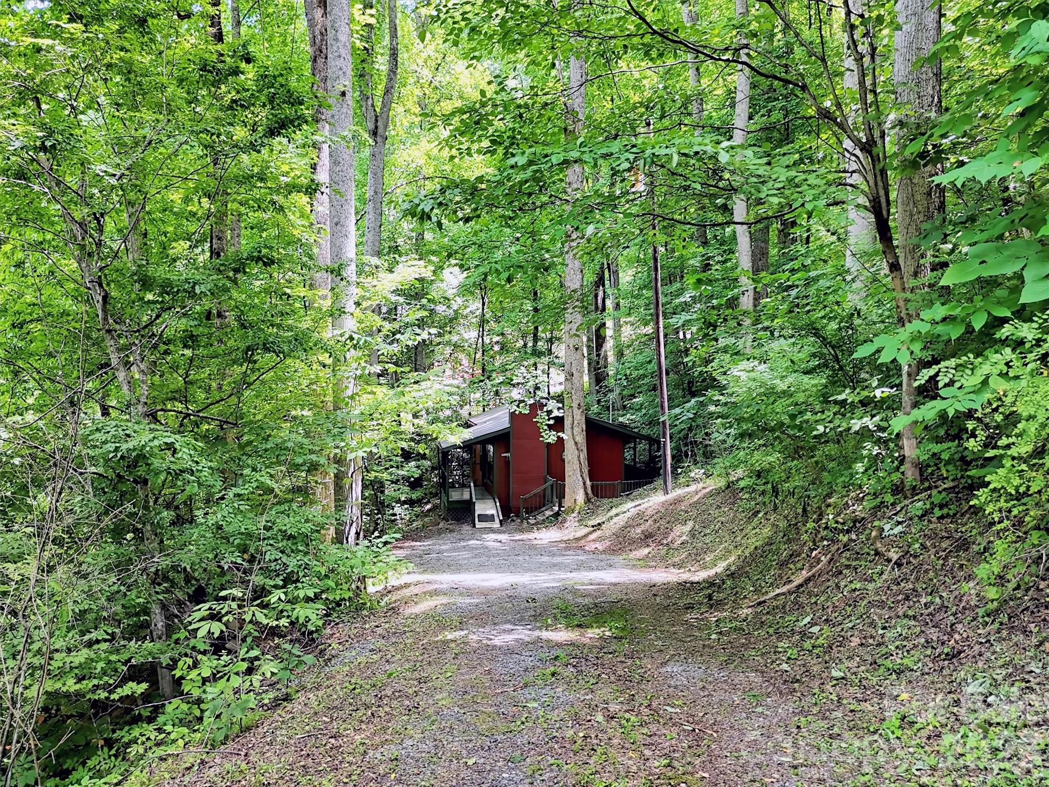 279 Rocky Top Road Maggie Valley, NC 28751 - Photo 17 of 26
