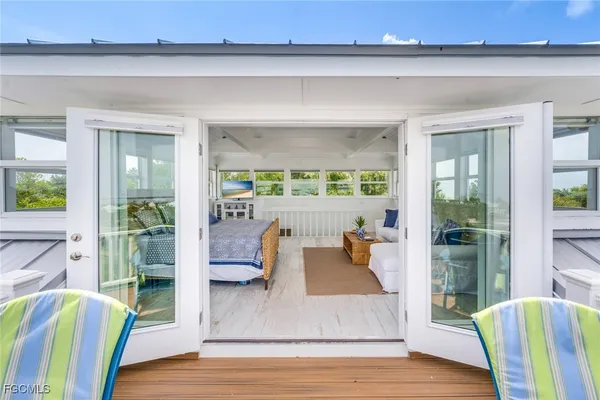 $2,150,000 | 328 Useppa Island, Bokeelia, FL 33922