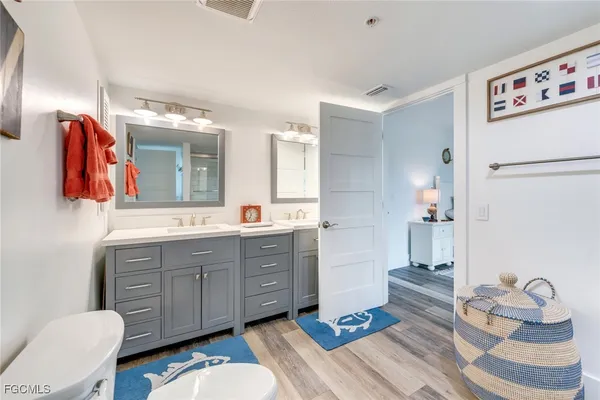 $2,150,000 | 328 Useppa Island, Bokeelia, FL 33922