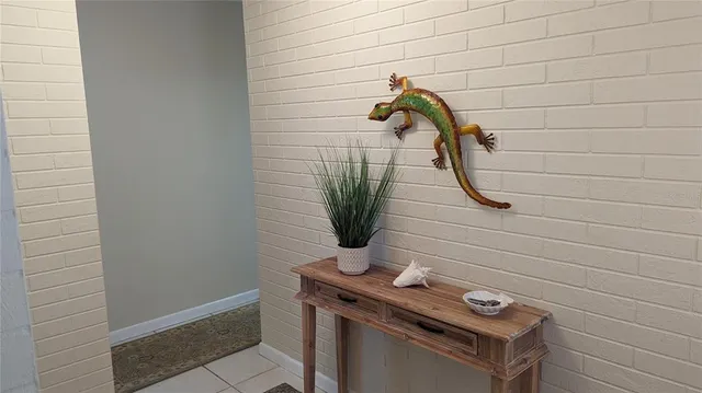 $4,950 | 2500 Bayshore Road, Nokomis, FL 34275