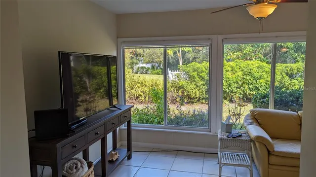 $4,950 | 2500 Bayshore Road, Nokomis, FL 34275