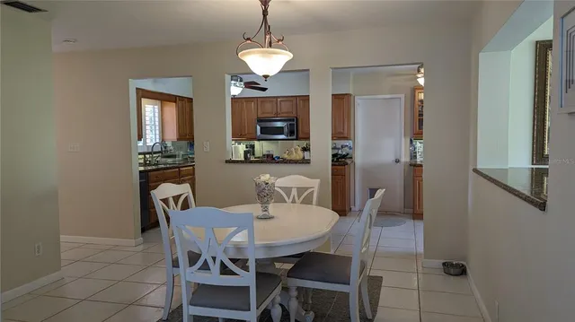 $4,950 | 2500 Bayshore Road, Nokomis, FL 34275