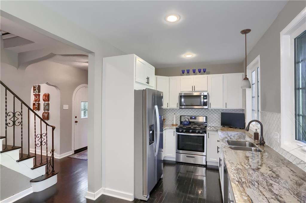1430 Washington Road Pittsburgh, PA 15228 - Photo 9 of 43 Gallery Image 9
