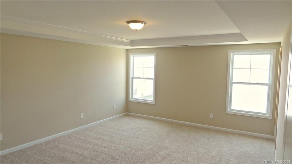 8946 Inverness Bay Road Charlotte, NC 28278 - Photo 15 of 24 Gallery Image 15