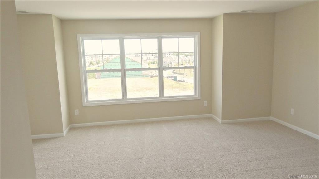 8946 Inverness Bay Road Charlotte, NC 28278 - Photo 16 of 24 Gallery Image 16