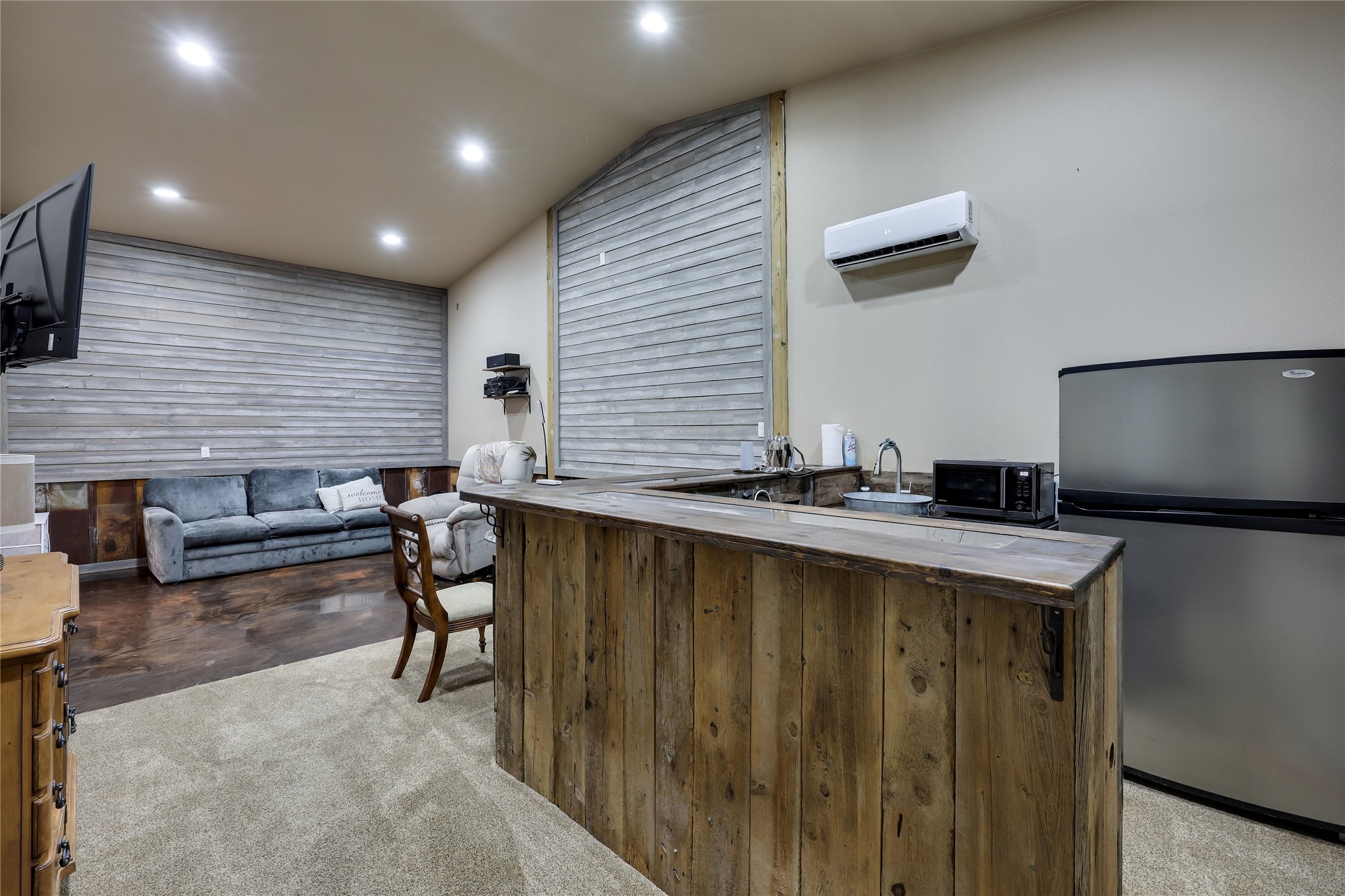 116 Apache Trail Georgetown, TX 78633 - Photo 25 of 40 Workshop Quarters/Guest Suite