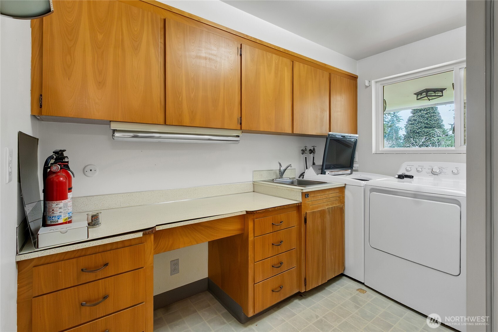 424 Ranger Drive Southeast Lacey, WA 98503 - Photo 11 of 30