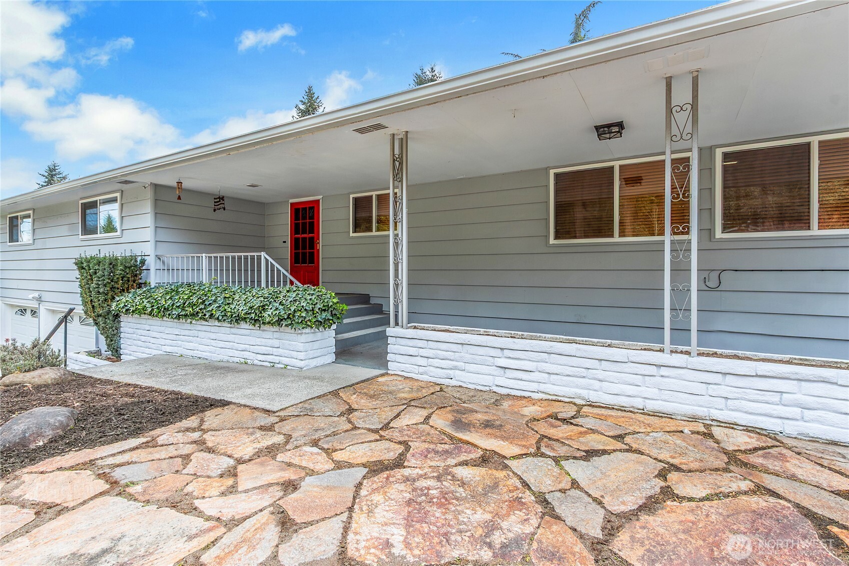 424 Ranger Drive Southeast Lacey, WA 98503 - Photo 2 of 30