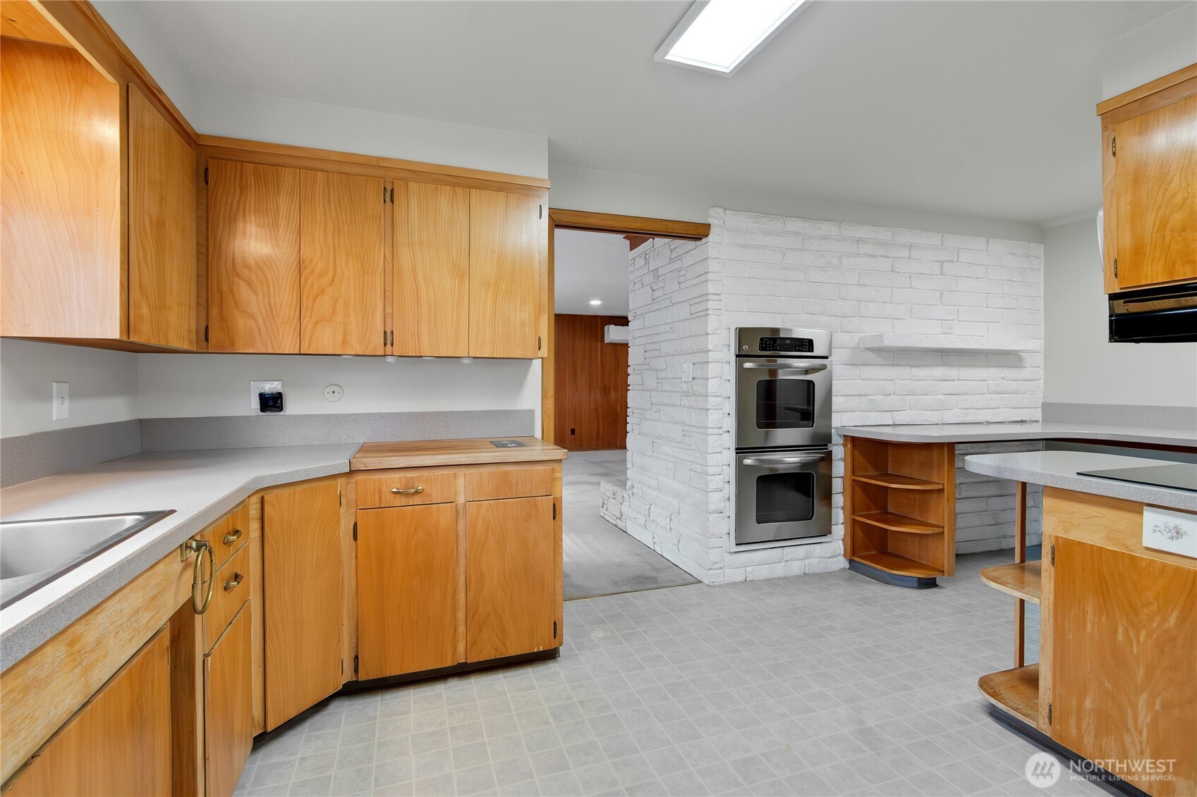 424 Ranger Drive Southeast Lacey, WA 98503 - Photo 10 of 30