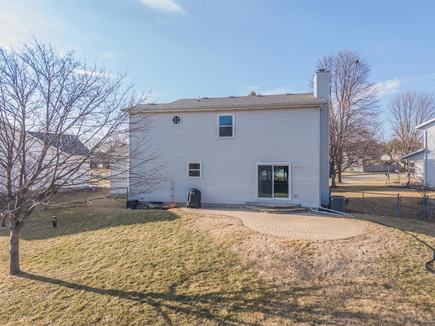 1600 Surrey Street Normal, IL 61761 - Photo 5 of 51