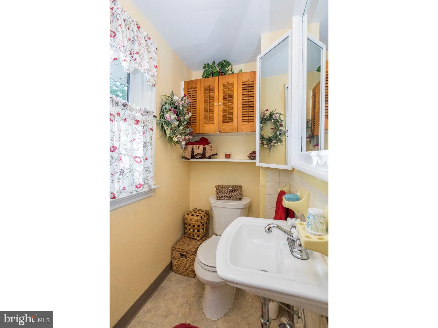 136 East Springfield Road Springfield, PA 19064 - Photo 15 of 25 Bathroom