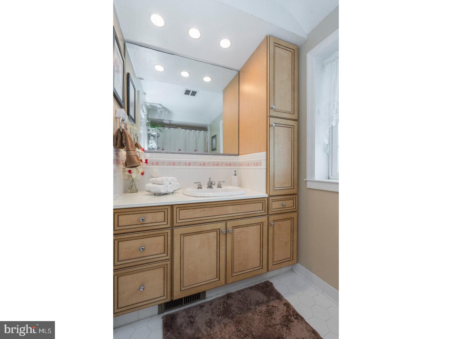 136 East Springfield Road Springfield, PA 19064 - Photo 19 of 25 Bathroom
