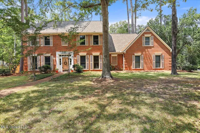 $394,900 | 510 Windy Ridge Lane, Madison, MS 39110