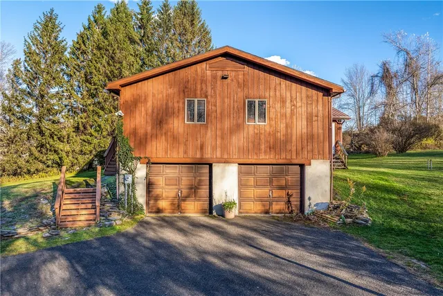 $335,000 | 260 Southside Drive, Oneonta, NY 13820