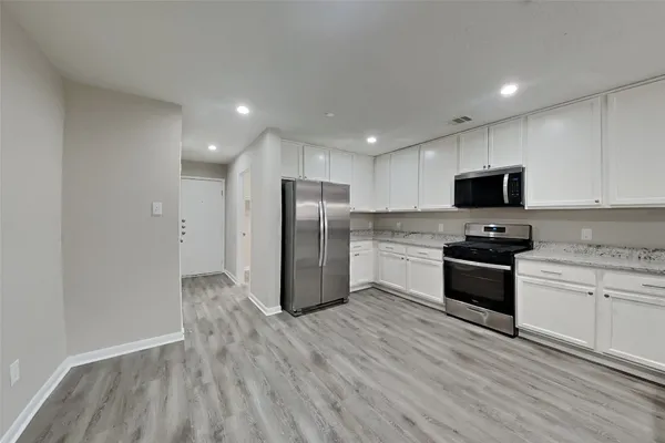 $2,690 | 16218 Range Valley Lane, Cypress, TX 77429