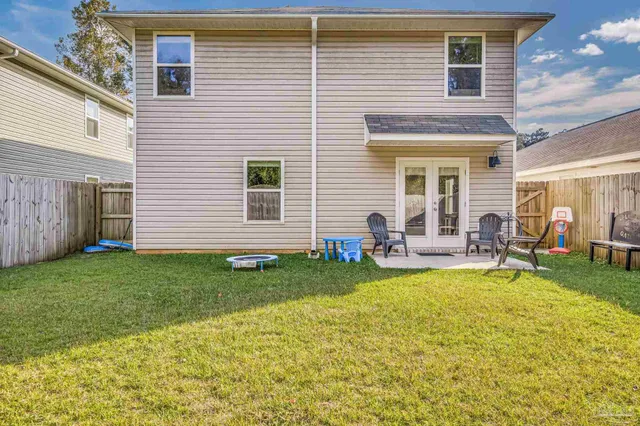 $2,400 | 1904 Mary Jo Way, Pensacola, FL 32534