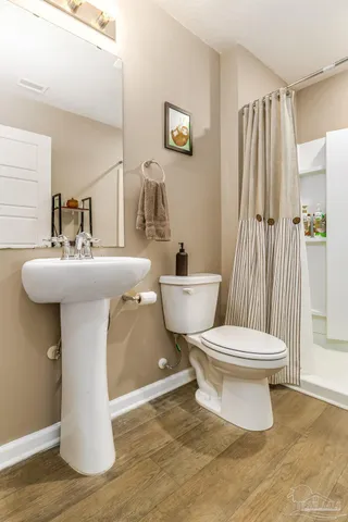 $2,400 | 1904 Mary Jo Way, Pensacola, FL 32534