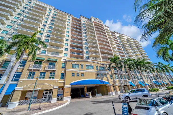 $365,000 | 3020 Northeast 32nd Avenue, Unit 1017, Fort Lauderdale, FL 33308
