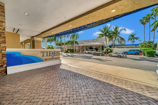 $365,000 | 3020 Northeast 32nd Avenue, Unit 1017, Fort Lauderdale, FL 33308