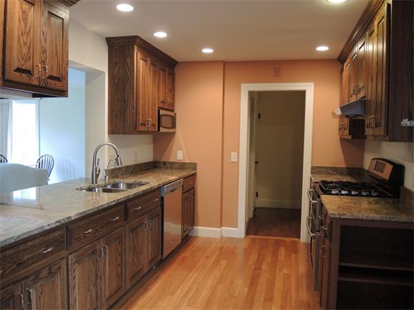 26 Garrison Road Wellesley, MA 02482 - Photo 7 of 27 Gallery Image 7
